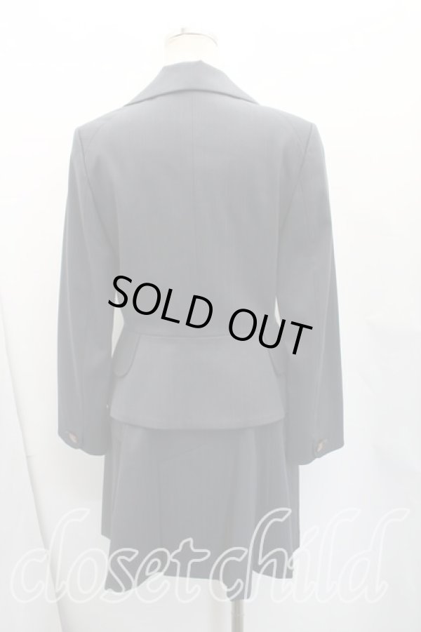 画像2: ヴィヴィアンウエストウッド 中古 / ストライプラブジャケット&ライディングスカートセットアップ 2(9号相当) 灰  H-26-02-01-023-su-IN-ZH (2)