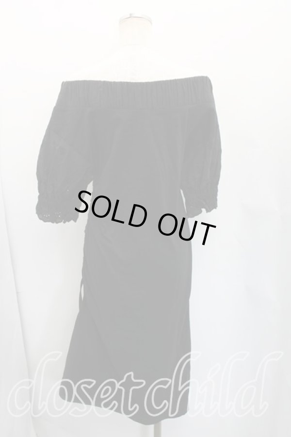 画像2: ヴィヴィアンウエストウッド 中古 / オーブ刺繍レースギャザーワンピース 00（ワンサイズ） 黒  H-26-02-08-005-op-OD-ZH (2)