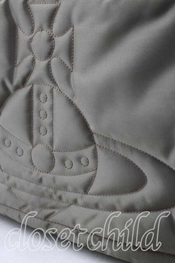 画像5: ヴィヴィアンウエストウッド 中古 / アイダーダウン トートバッグ  カーキ  H-26-02-08-055-ba-OD-ZH (5)