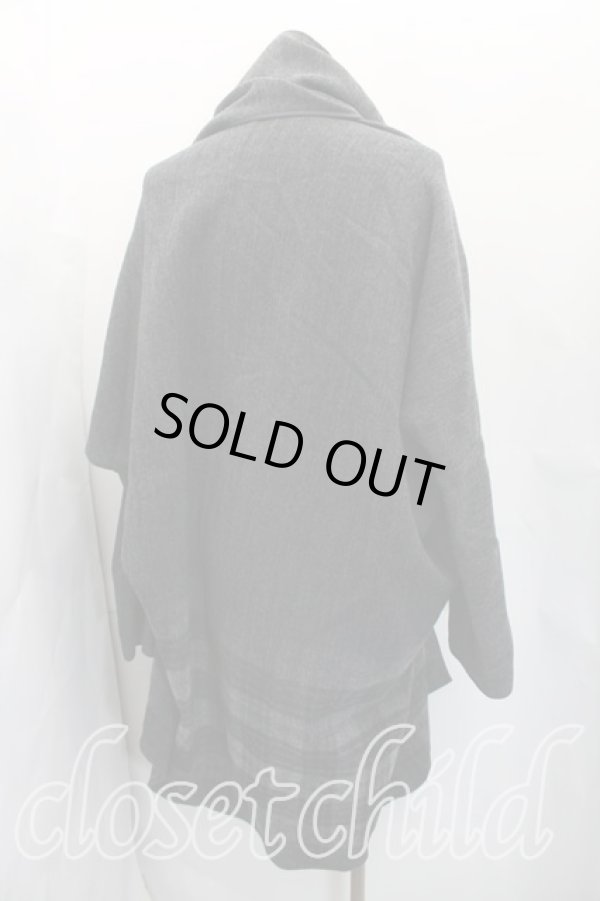 画像2: ヴィヴィアンウエストウッド MAN 中古 / ニードルパンチケープコート FREE 灰  H-26-02-08-009-co-OD-ZH (2)