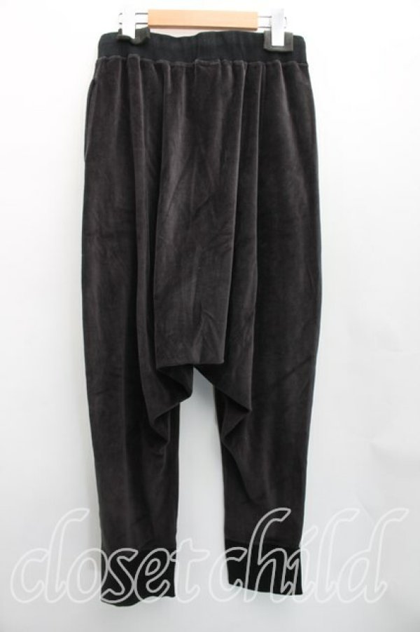 画像2: ヴィヴィアンウエストウッド MAN 中古 / メダルワッペンスウェット S 黒  H-26-02-08-012-pa-OD-ZH (2)