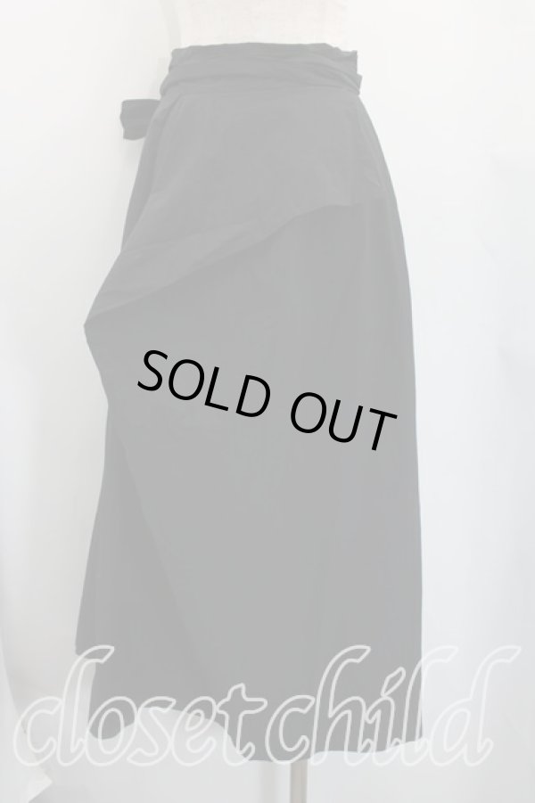 画像2: ヴィヴィアンウエストウッド 中古 / マキシフレアスカート 2（9号相当） 黒  H-26-02-15-043-sk-OD-ZH (2)