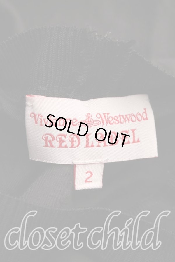 画像3: ヴィヴィアンウエストウッド 中古 / 単色オーブ刺繍ドルマンカットソー 2（9号相当） 黒  H-26-02-15-060-to-OD-ZH (3)