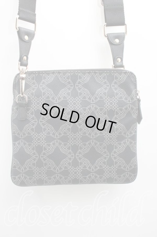 画像2: ヴィヴィアンウエストウッド 中古 / ロゴマニアショルダーバッグ  黒  H-26-02-15-074-ba-OD-ZH (2)