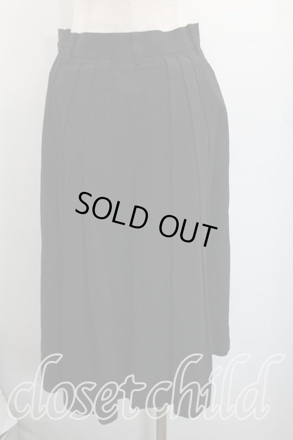 画像2: ヴィヴィアンウエストウッド 中古 / プリーツデニムスカート 01（7号相当） 黒  H-26-03-01-058-sk-OD-ZH (2)