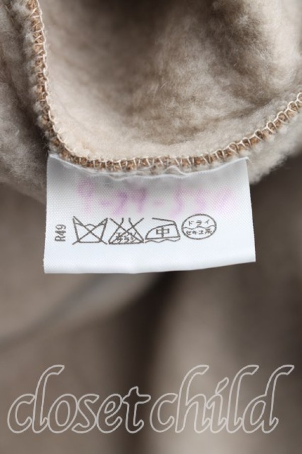 画像4: ヴィヴィアンウエストウッド 中古 / ボアジップコート 2（9号相当） ベージュ  H-26-03-01-012-co-OD-ZH (4)