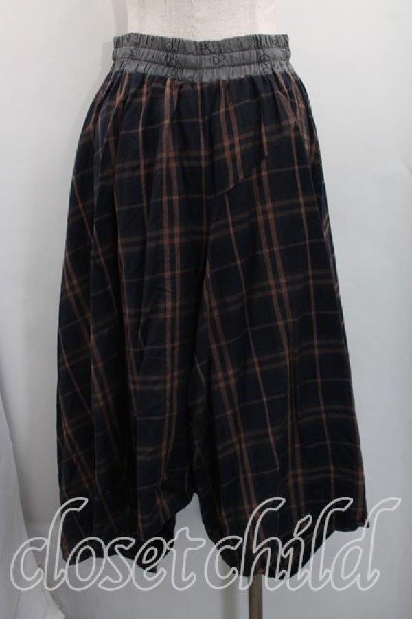 画像2: ヴィヴィアンウエストウッド 中古 / タータンチェックイレギュラースカート 00（ワンサイズ） 茶ｘ紺  H-26-03-15-017-sk-OD-ZH (2)