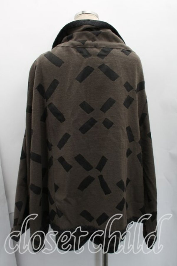 画像2: ヴィヴィアンウエストウッド 中古 / 総柄フラップセットアップ 2（9号相当） カーキ  H-26-03-22-017-su-OD-ZH (2)