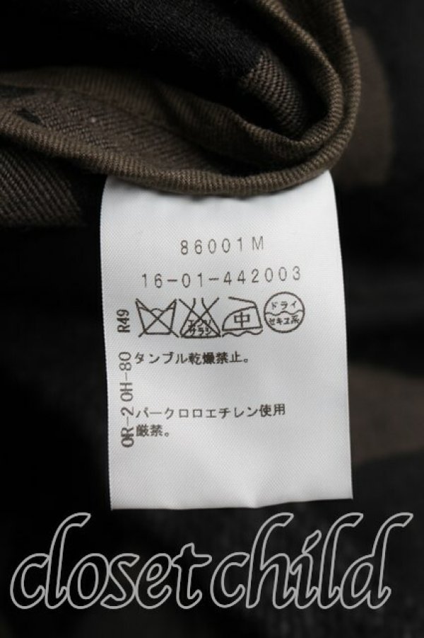 画像6: ヴィヴィアンウエストウッド 中古 / 総柄フラップセットアップ 2（9号相当） カーキ  H-26-03-22-017-su-OD-ZH (6)