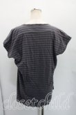 画像2: ヴィヴィアンウエストウッド 中古 / 単色オーブ刺繍ボーダースクエアカットソー 3（11号相当） 灰  H-26-03-29-053-to-OD-ZH (2)
