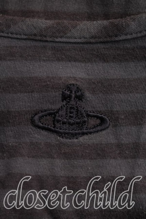 画像6: ヴィヴィアンウエストウッド 中古 / 単色オーブ刺繍ボーダースクエアカットソー 3（11号相当） 灰  H-26-03-29-053-to-OD-ZH (6)