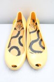 画像2: ヴィヴィアンウエストウッド×Melissa 中古 / ウルトラガール EU39（24.5cm相当） 黄色  H-26-03-29-086-sh-OD-ZH (2)