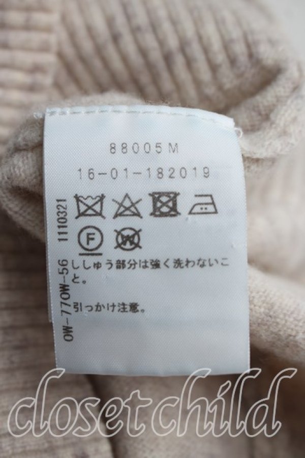 画像4: ヴィヴィアンウエストウッド 中古 / 単色オーブ刺繍タートルニット 2（9号相当） ベージュ  H-26-03-29-015-to-OD-ZH (4)