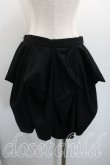 画像2: ヴィヴィアンウエストウッド 中古 / プリーツスカート 黒 2（9号相当）  H-26-04-05-030-sk-OD-ZH (2)
