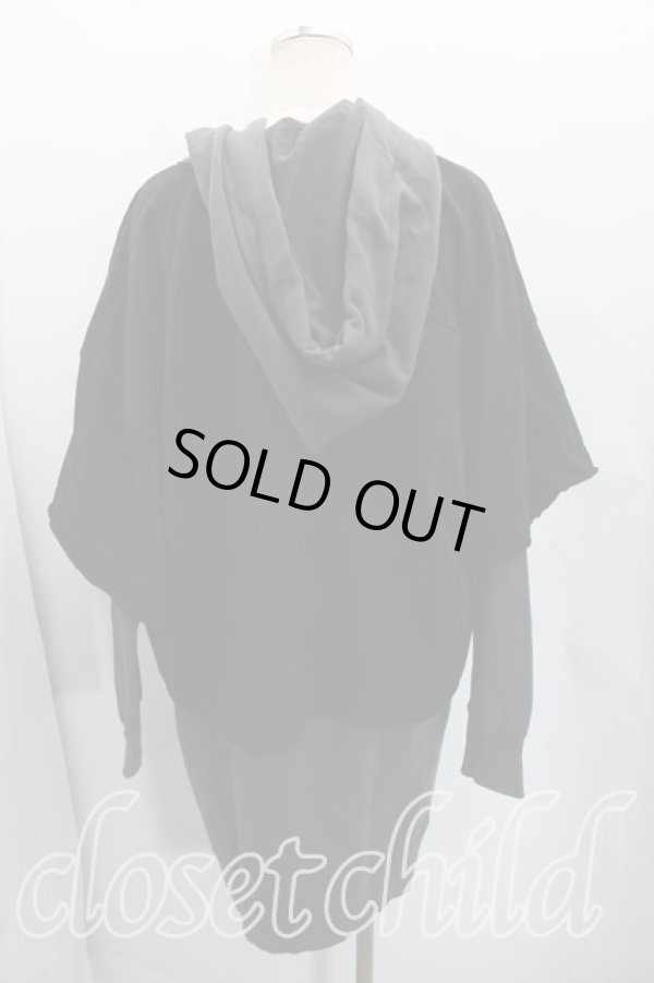 画像2: ヴィヴィアンウエストウッド 中古 / 3Dラインオーブ刺繍レイヤードパーカー 00（ワンサイズ） 黒  H-26-04-05-009-op-OD-ZH (2)