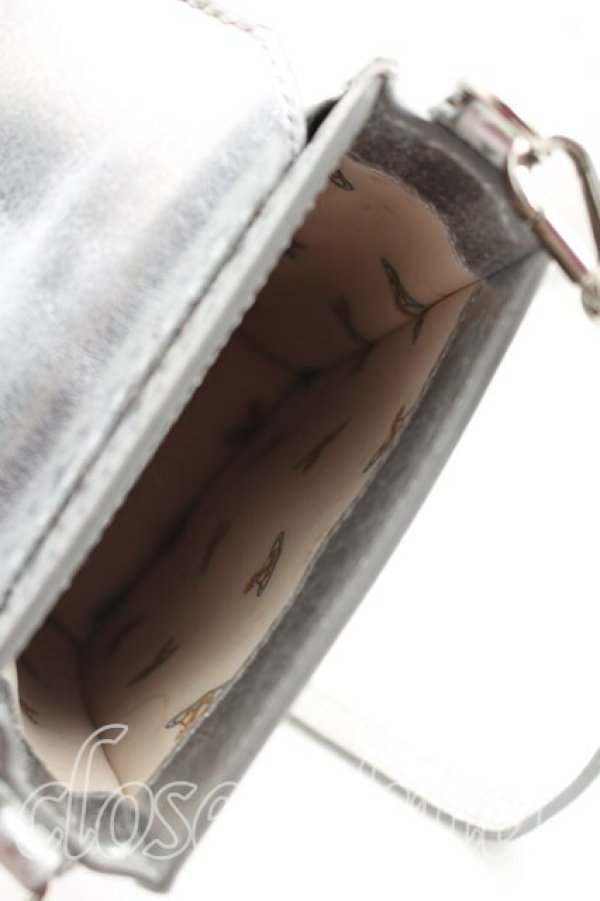 画像5: ヴィヴィアンウエストウッド 中古 / メタリックフレームモバイルショルダーバッグ  シルバー  H-26-04-26-076-ba-OD-ZH (5)