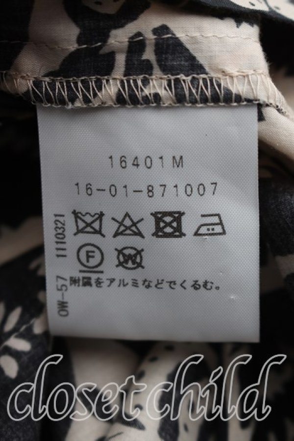 画像4: ヴィヴィアンウエストウッド 中古 / フラワーptタイフロントシャツ 2（9号相当） ベージュｘ黒  H-26-05-17-032-bl-OD-ZH (4)