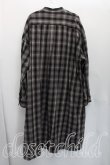 画像2: ヴィヴィアンウエストウッド MAN 中古 / タータンチェックロングシャツ FREE 灰×黒  H-26-05-17-015-bl-OD-ZH (2)