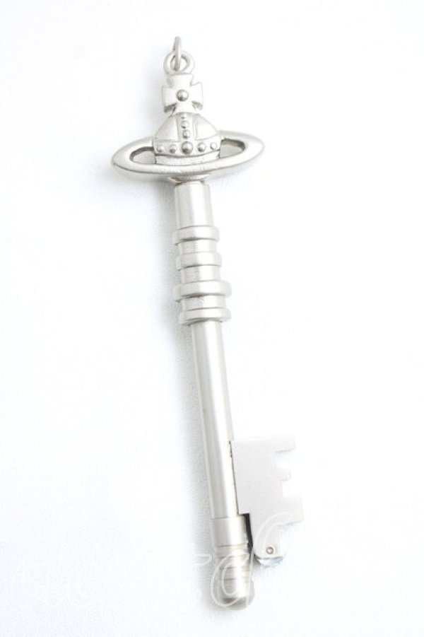 画像3: 【Vintage放出】ヴィヴィアンウエストウッド 中古 / key lighter  シルバー  H-26-07-25-008-gd-OD-ZH (3)