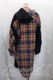 画像2: ヴィヴィアンウエストウッド 中古 / ブロッキングアシンメトリーコート 00（ワンサイズ） 黒ｘ茶  H-26-08-16-050-co-OD-ZH (2)