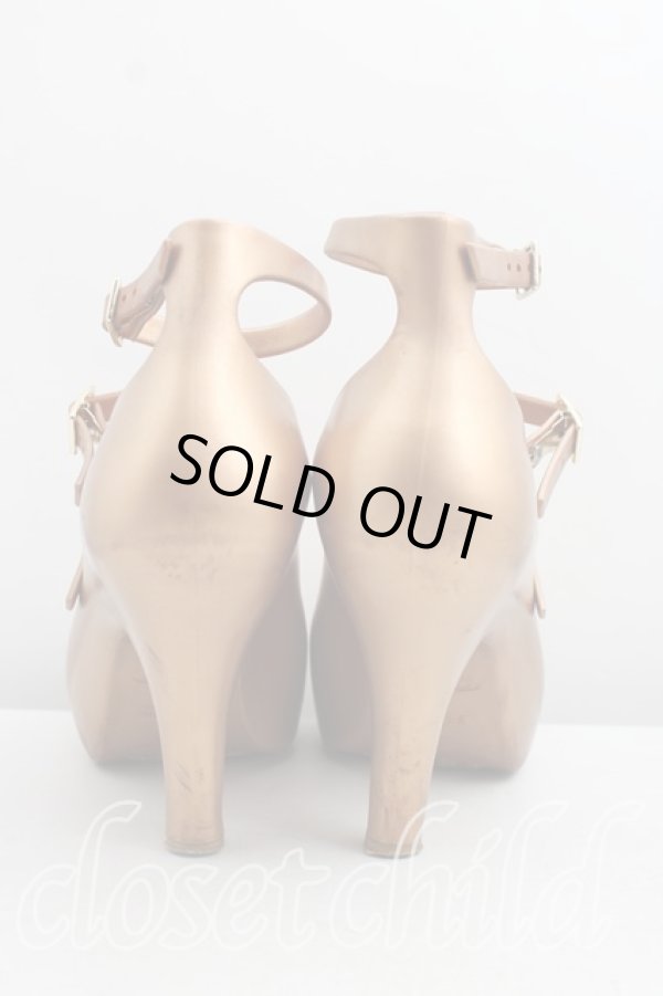 画像4: ヴィヴィアンウエストウッド×Melissa 中古 / 3ストラップエレベーテッド 37（23.5cm相当） ゴールド  H-26-08-30-022-sh-OD-ZH (4)