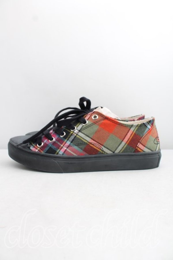 画像3: ヴィヴィアンウエストウッド 中古 / PLIMSOLL LOW TOP スニーカー 39（24.5cm相当） マルチ  H-26-09-13-034-sh-OD-ZH (3)