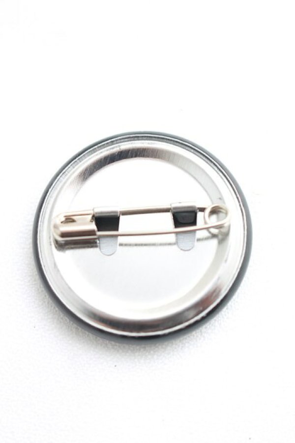 画像2: ヴィヴィアンウエストウッド 中古 / スカル缶バッジ  黒  H-26-10-18-107-gd-OD-ZH (2)