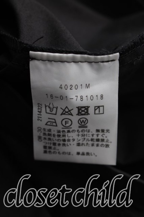 画像4: ヴィヴィアンウエストウッド 中古 / プリーツワイドクロップドパンツ 2（9号相当） 黒  H-26-10-18-018-pa-OD-ZH (4)