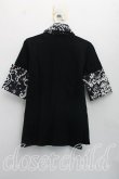 画像2: ヴィヴィアンウエストウッド 中古 / 単色オーブ刺繍総柄切替ポロカットソー 1（7号相当） 黒  H-26-11-01-019-to-OD-ZH (2)