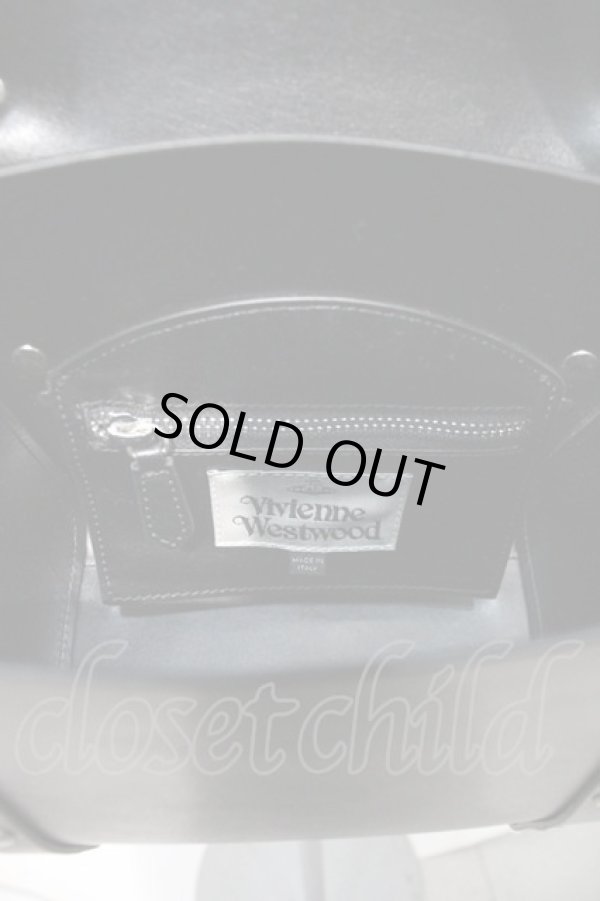 画像4: ヴィヴィアンウエストウッド 中古 / BAG BETTYハンドバッグ  黒  I-24-03-22-031-ba-HD-ZI (4)