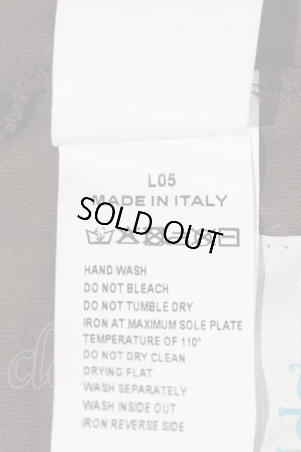 画像4: ヴィヴィアンウエストウッド 中古 / /スクイグルカットソー  ブラウン  I-24-04-07-005-to-HD-ZH (4)