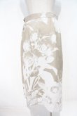 画像2: ヴィヴィアンウエストウッド 中古 / シルエットスカート 3 ベージュＸ白  I-24-04-11-025-sk-HD-ZI (2)