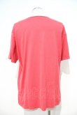画像2: ヴィヴィアンウエストウッド MAN 中古 / TS/バンダナドッグラウンドネック半袖Tシャツ 46 赤  I-24-07-31-028-ts-HD-ZI (2)