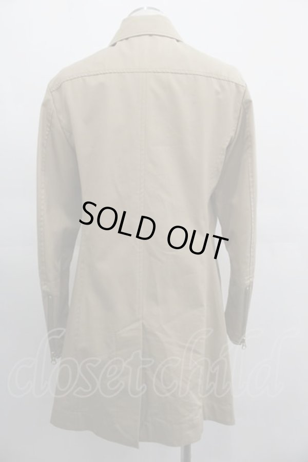 画像2: ヴィヴィアンウエストウッド MAN 中古 / チェック変形トレンチコート 44 ベージュＸ黒  I-25-04-30-001-co-HD-ZI (2)