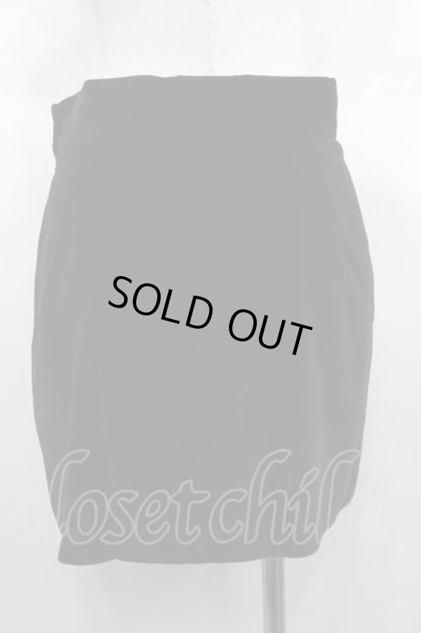 画像2: ヴィヴィアンウエストウッド 中古 / 別珍ミニスカート 42 黒  I-25-06-25-030-sk-HD-ZI (2)