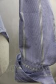 画像4: ヴィヴィアンウエストウッド 中古 / フロントフリルストライプブラウス 00 ブルー  I-25-06-25-005-bl-HD-ZI (4)