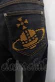画像3: ヴィヴィアンウエストウッド MAN 中古 / 後ロオーブ刺繍デニムパンツ 44 黒Ｘ黄色  I-25-07-16-040-pa-HD-ZI (3)