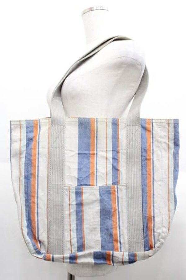 画像2: ヴィヴィアンウエストウッド 中古 / ストライプトートバッグ  グレーＸ青Ｘ白  I-25-08-30-028-ba-HD-ZI (2)