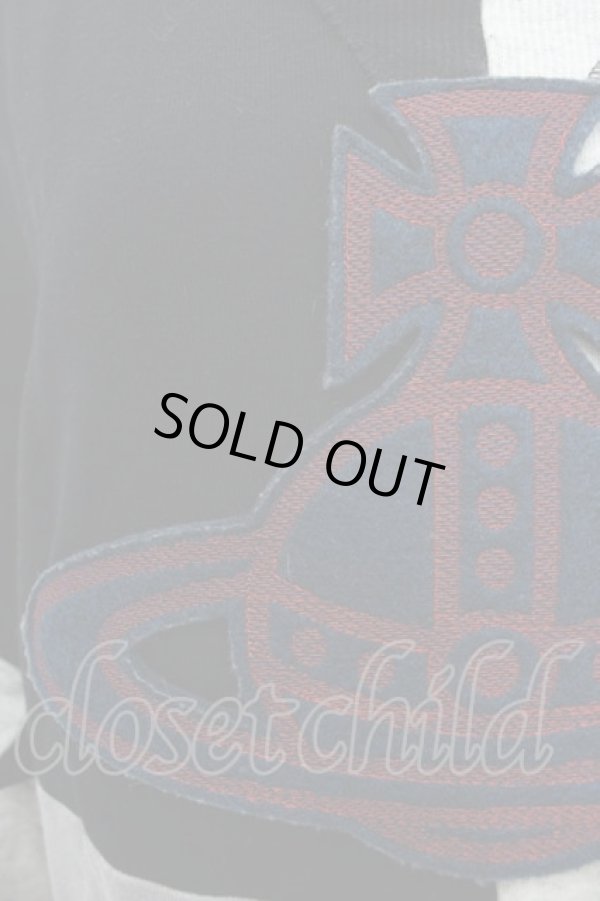 画像3: ヴィヴィアンウエストウッド 中古 / フェルトORBパッチプルオーバースウェット  黒Ｘ白Ｘボルドー  I-25-08-30-007-to-HD-ZI (3)