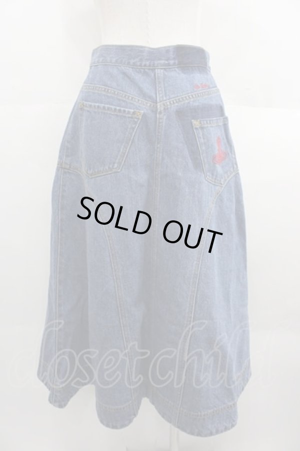 画像2: ヴィヴィアンウエストウッド 中古 / 後ロポケット刺繍デニムスカート 01 青デニム  I-25-09-17-024-sk-HD-ZI (2)