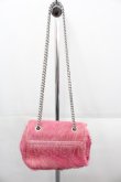 画像2: ヴィヴィアンウエストウッド 中古 / Fur-texture Logo-plaque Cross-body Bag  ピンク  I-25-09-17-039-ba-HD-ZI (2)