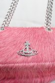 画像4: ヴィヴィアンウエストウッド 中古 / Fur-texture Logo-plaque Cross-body Bag  ピンク  I-25-09-17-039-ba-HD-ZI (4)