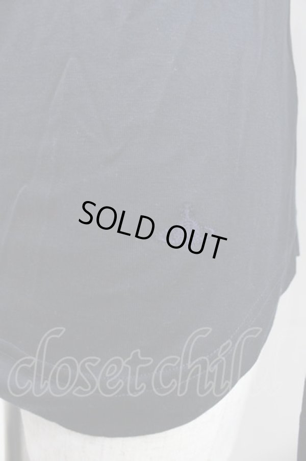 画像3: ヴィヴィアンウエストウッド 中古 / 裾単色オーブ刺繍カットソー 2 黒  I-25-09-17-009-to-HD-ZI (3)