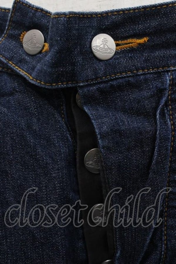 画像4: ヴィヴィアンウエストウッド MAN 中古 / 裾スポット柄デニムパンツ 44 デニム  I-25-10-22-003-pa-HD-ZI (4)