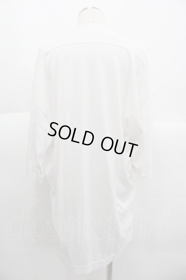 画像2: ヴィヴィアンウエストウッド MAN 中古 / “ORB STARS”リラックスTシャツ  白Ｘ黒  I-25-10-22-001-to-HD-ZI (2)