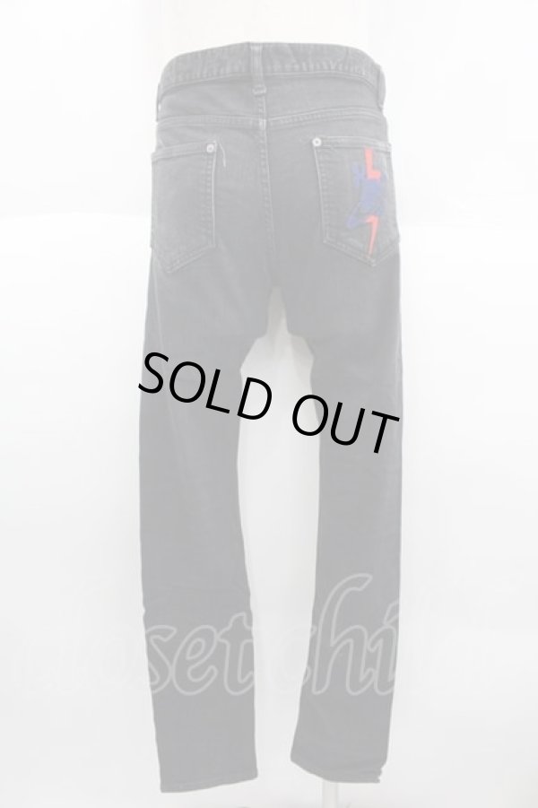 画像2: ヴィヴィアンウエストウッド MAN 中古 / 稲妻オーブ刺繍デニムパンツ 44 黒デニム  I-25-10-22-006-pa-HD-ZI (2)