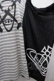 画像4: ヴィヴィアンウエストウッド 中古 / トリニティブロッキングトリニティTシャツ 00 グレーＸ黒Ｘ赤  I-25-10-22-018-to-HD-ZI (4)