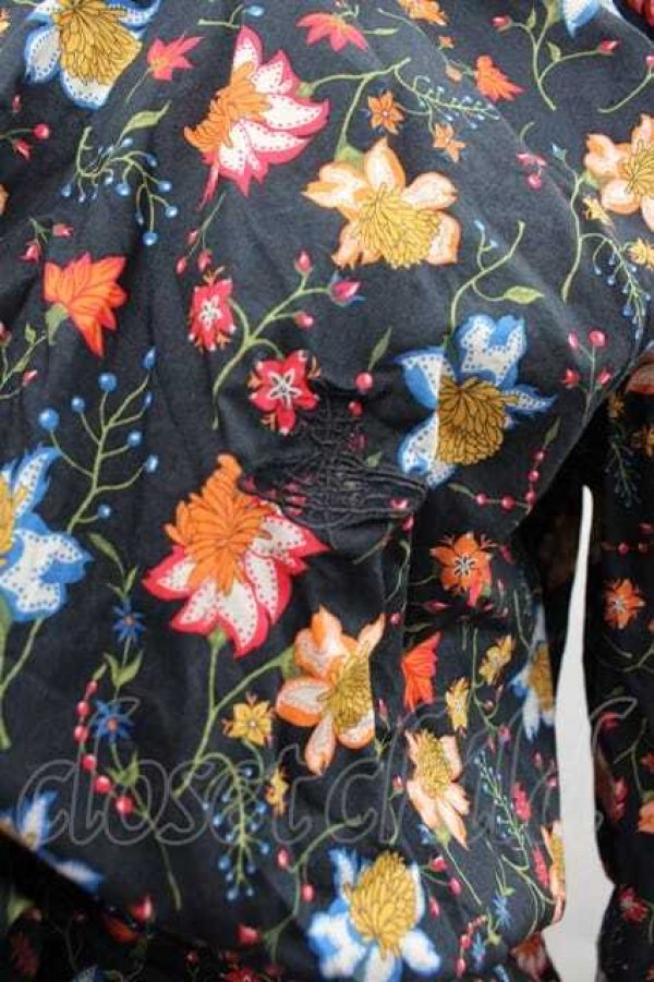画像2: ヴィヴィアンウエストウッド 中古 / 花柄ブラウス UK10 黒Ｘオレンジ  I-25-12-24-004-bl-HD-ZI (2)