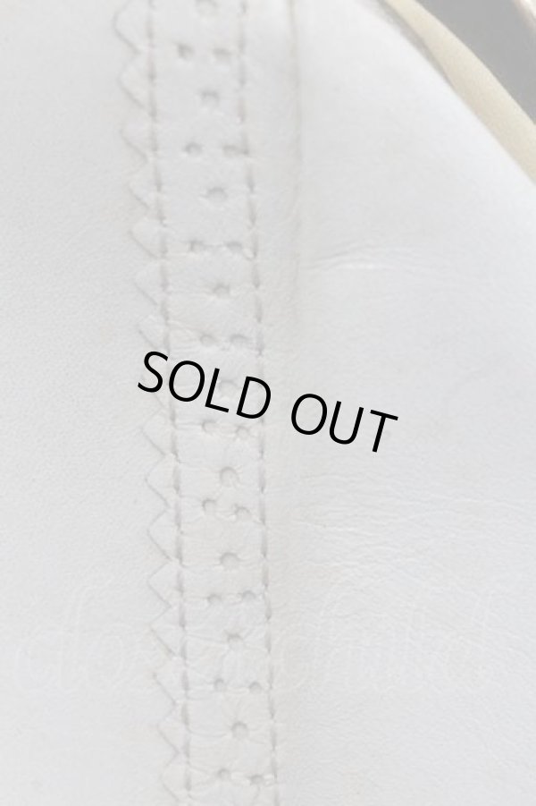 画像4: ヴィヴィアンウエストウッド 中古 / エナメルオーブガマ口ポーチ  白  I-25-12-24-043-gd-HD-ZI (4)