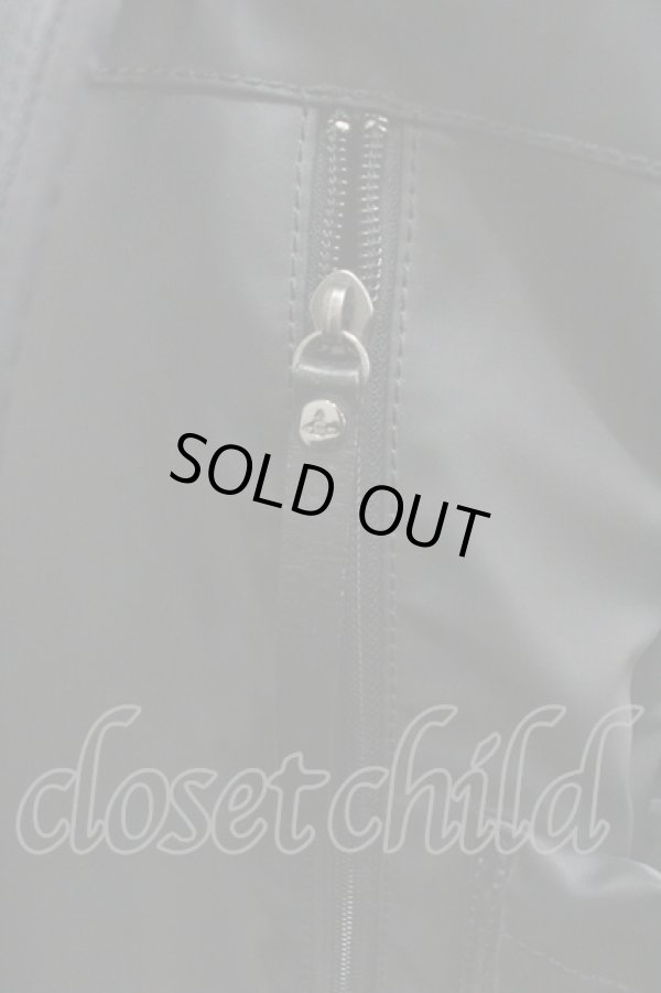 画像3: ヴィヴィアンウエストウッド 中古 / テープロゴリュック  黒  I-26-01-28-027-ba-HD-ZI (3)